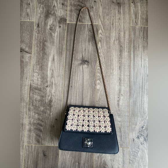 Catherine Malandrino Anabelle Shoulder
Bag Floral - black with pink rosettes - Picture 2 of 12